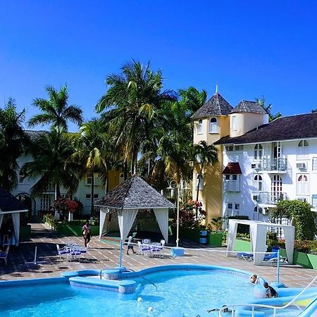 Apartment Treasure At Sandcastles Ocho Rios Exterior foto
