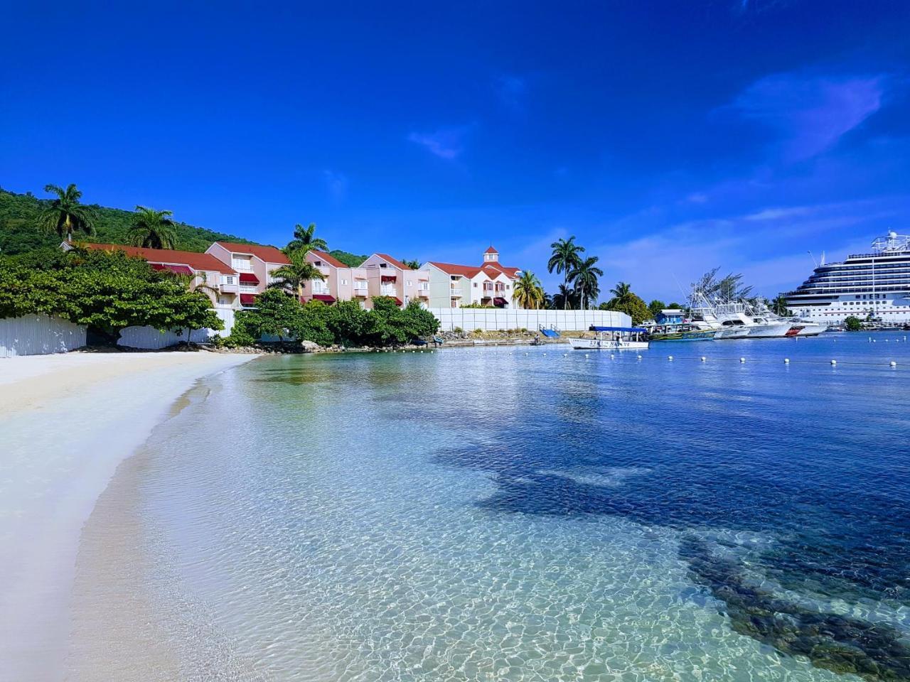 Apartment Treasure At Sandcastles Ocho Rios Exterior foto